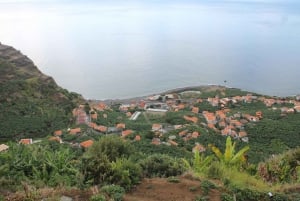 Madeira : Southwest coast, Run & Anjo´s Waterfall 4x4 Tour