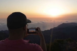 Madeira: Sunrise Half-Day Jeep Tour