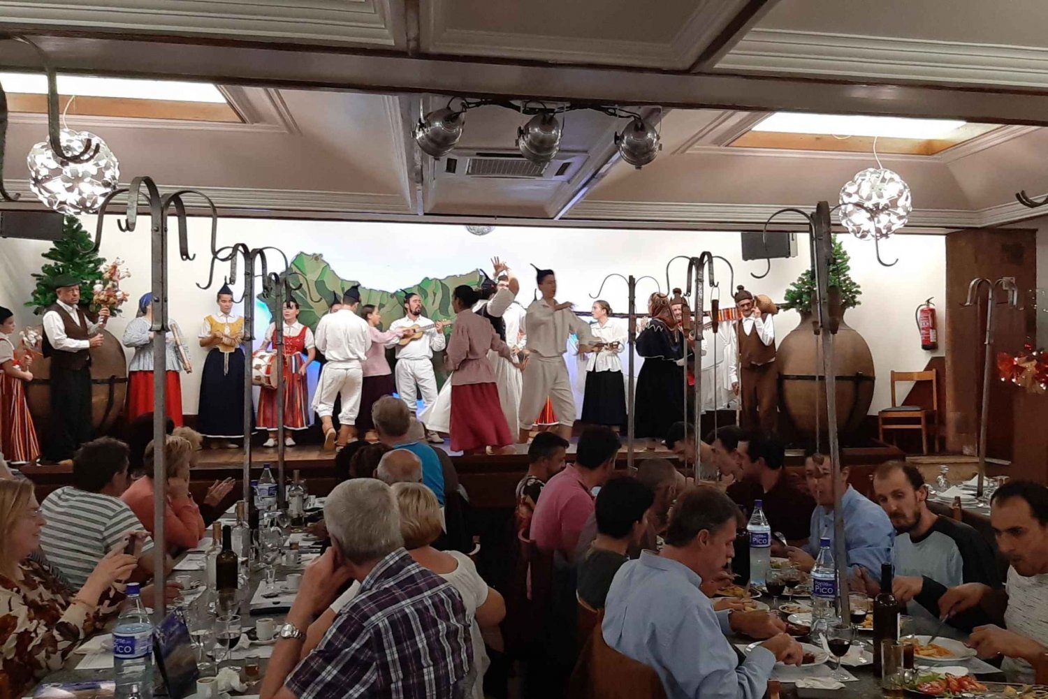 Madeira: Traditional Madeiran Dinner & Show