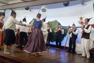 Madeira: Folk Dancing Show and Traditional Local Dinner