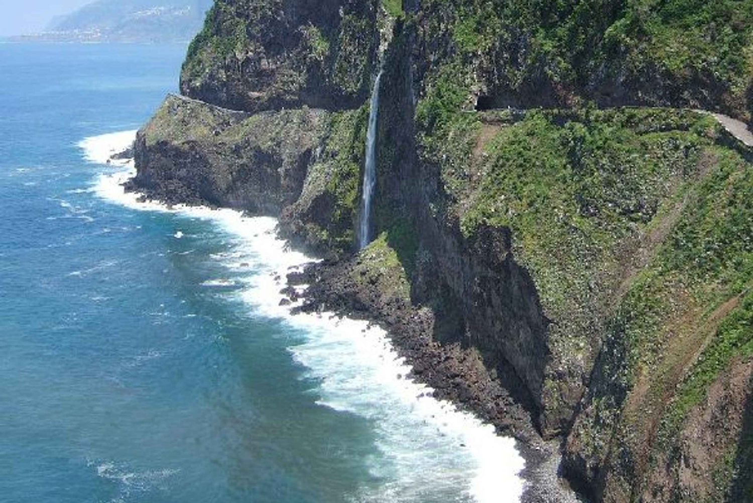 ファナルの森を含むマデイラ西島 1 日ツアー