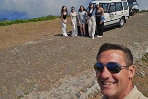 Madeira West Jeep Tour – Fanal, Seixal, naturliga pooler och små grupper