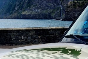 Madeira West Jeep Tour – Fanal, Seixal, naturliga pooler och små grupper