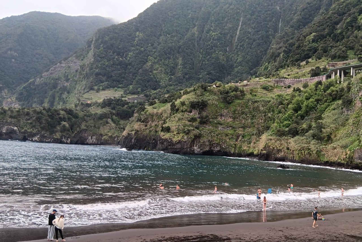 Madeira occidentale e settentrionale: tour privato in Mercedes con tappe iconiche