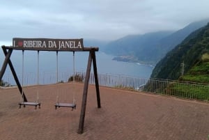 Väst- och norra Madeira: privat tur i Mercedes med ikoniska stopp