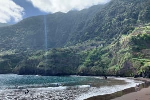 Madeira West Safari - Porto Monizin luonnon laava-altaat