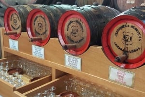 Madera: degustacja wina, Muzeum Miodu i Cabo Girão