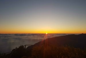 Madeira: Magical Sunrise Jeep Tour with Guide - Private Tour