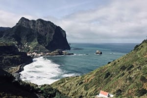 Transfer from Porto da Cruz to Pico Ruivo - Arieiro hike