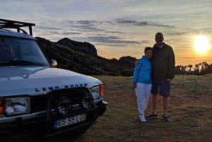 Pico do Arieiro: viaje privado en 4x4 al amanecer con bebidas calientes