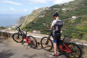 Costa Oeste de Madeira: Visita guiada en bicicleta eléctrica