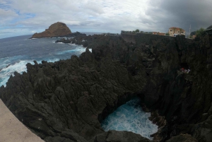 Porto Moniz Naturliga pooler och vattenfall Privat rundtur