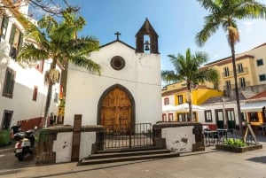 Prywatna wycieczka Vespą po Funchal i Câmara Lobos (3 godz.)