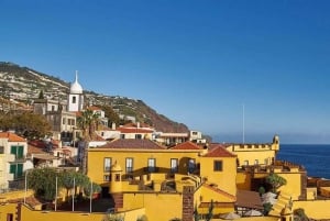 Prywatna wycieczka Vespą po Funchal i Câmara Lobos (3 godz.)