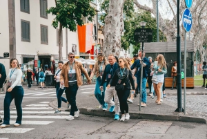 Sunday Stroll in Funchal: Bites and Delights