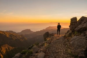 Sunrise Tour @ Pico Do Areiro | Half Day 4x4 Tour