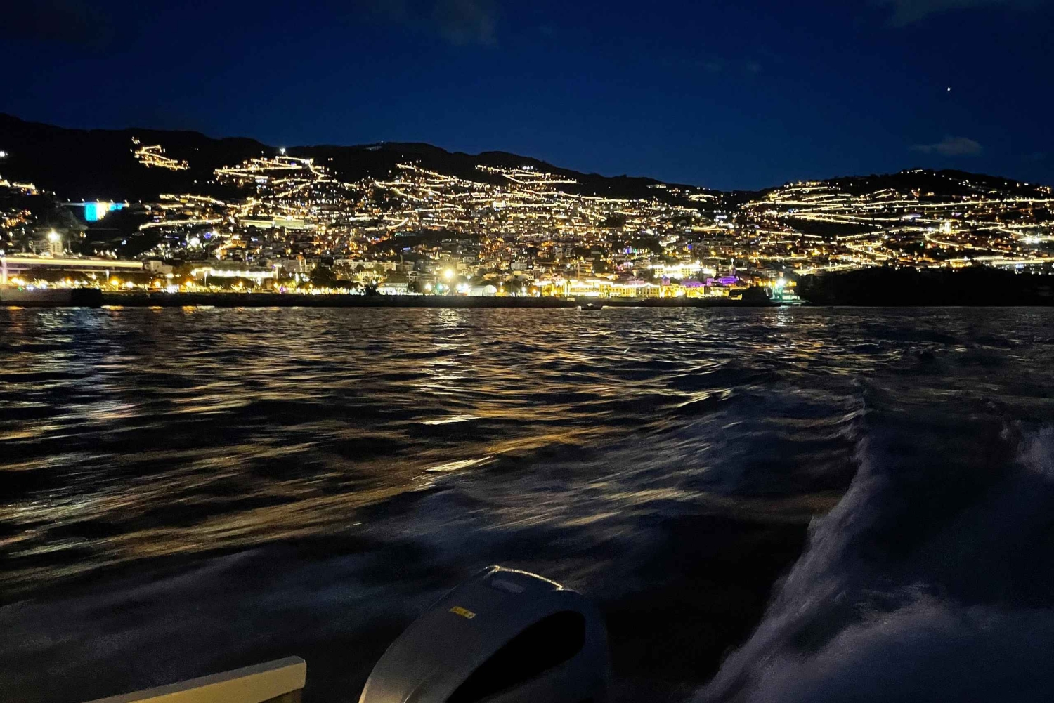 Au départ de Madère : tour en bateau des lumières de Noël