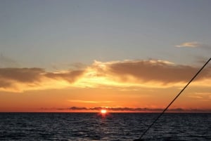 Funchal: Cabo Girão Sunset Catamaran Tour