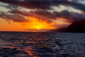 Funchal: Cabo Girão Sunset Catamaran Tour