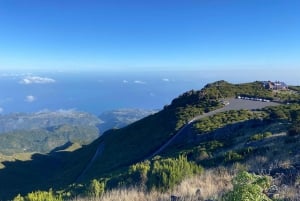 Transfer from Pico do Areeiro to Achada do Teixeira