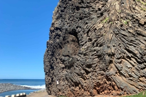Västsafari – Den naturliga poolen Porto Moniz med öppna takjeepar