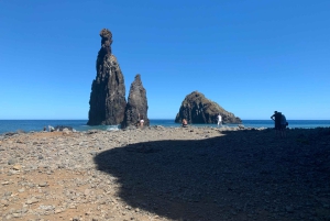 Västsafari – Den naturliga poolen Porto Moniz med öppna takjeepar