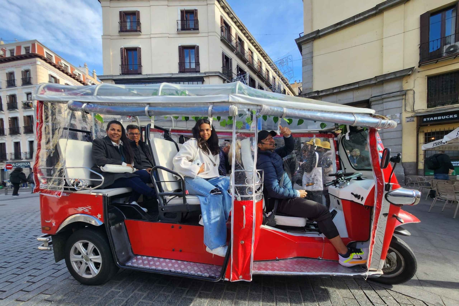 1.5-hour Tuk Tuk Tour in Madrid
