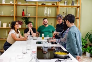 Autentisk tapas-madlavningskursus på et privat spisested i Madrid