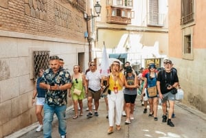 Da Madrid: Escursione guidata di un giorno a Toledo in autobus