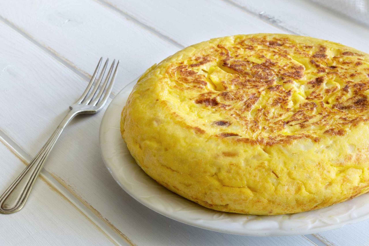 Descubre los mejores 'Vinos y Tapas en Madrid'.