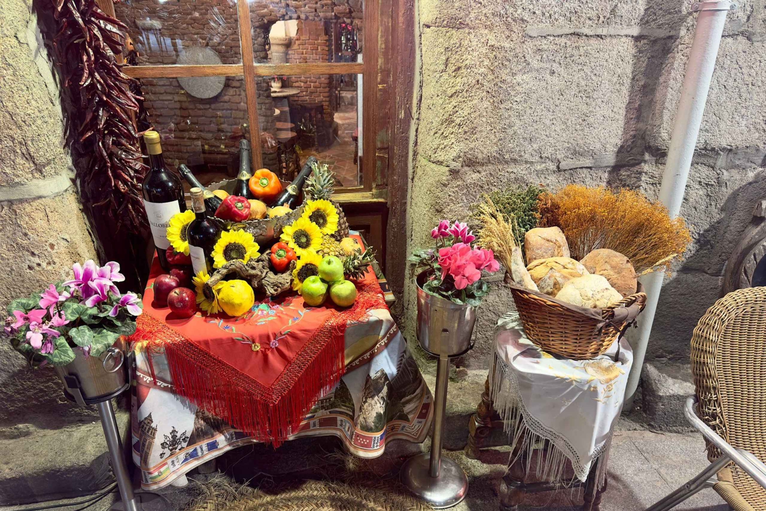 Descubre los mejores 'Vinos y Tapas en Madrid'.