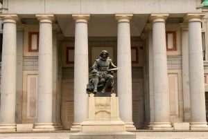 Immergiti nell'arte spagnola: Tour del Museo del Prado con Velázquez e Goya