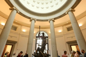 Fachowy przewodnik: Podróż do Muzeum Prado