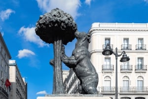 Explore Hapsburg Madrid: Interactive Tour with GPS