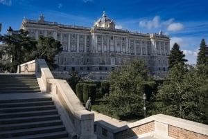 Explore Hapsburg Madrid: Interactive Tour with GPS