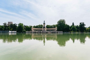Entdecke Madrid mit dem Fahrrad und fotografiere mit Benja
