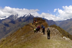 From Cuzco: Inti Punku & Sun Gate Trek 1 Day Private Tour
