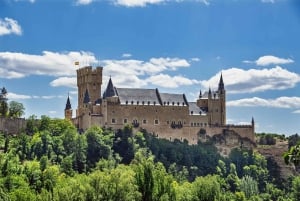 Vanuit Madrid: Avila en Segovia Privé Dagtrip