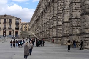Från Madrid: Dagstur till Toledo och Segovia
