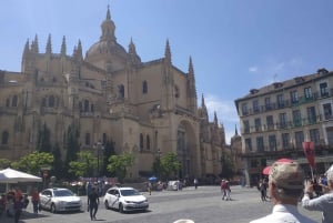 From Madrid: Day Trip to Segovia and Toledo