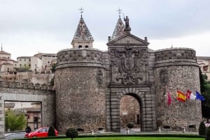 From Madrid: Day-Trip to Segovia, Avila & Toledo