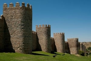 From Madrid: Day-Trip to Segovia, Avila & Toledo