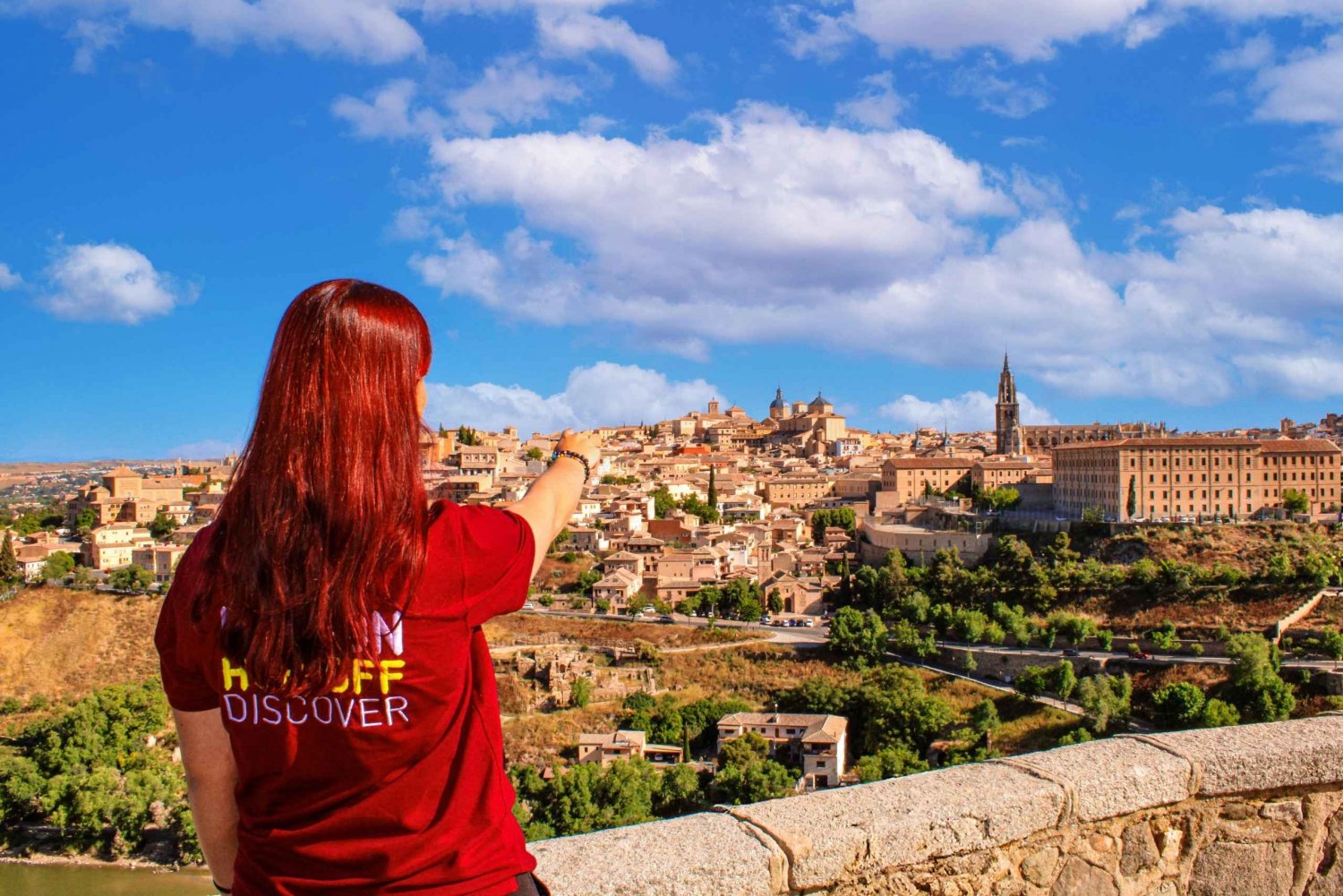 From Madrid: Guided Day Trip to Chinchon, Aranjuez & Toledo