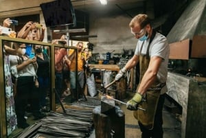 マドリード発：チンチョン、アランフェス、トレドへのガイド付き日帰り旅行