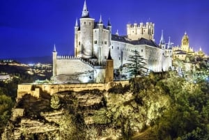 Von Madrid aus: Geführte Tagestour nach Segovia, optional Alcázar