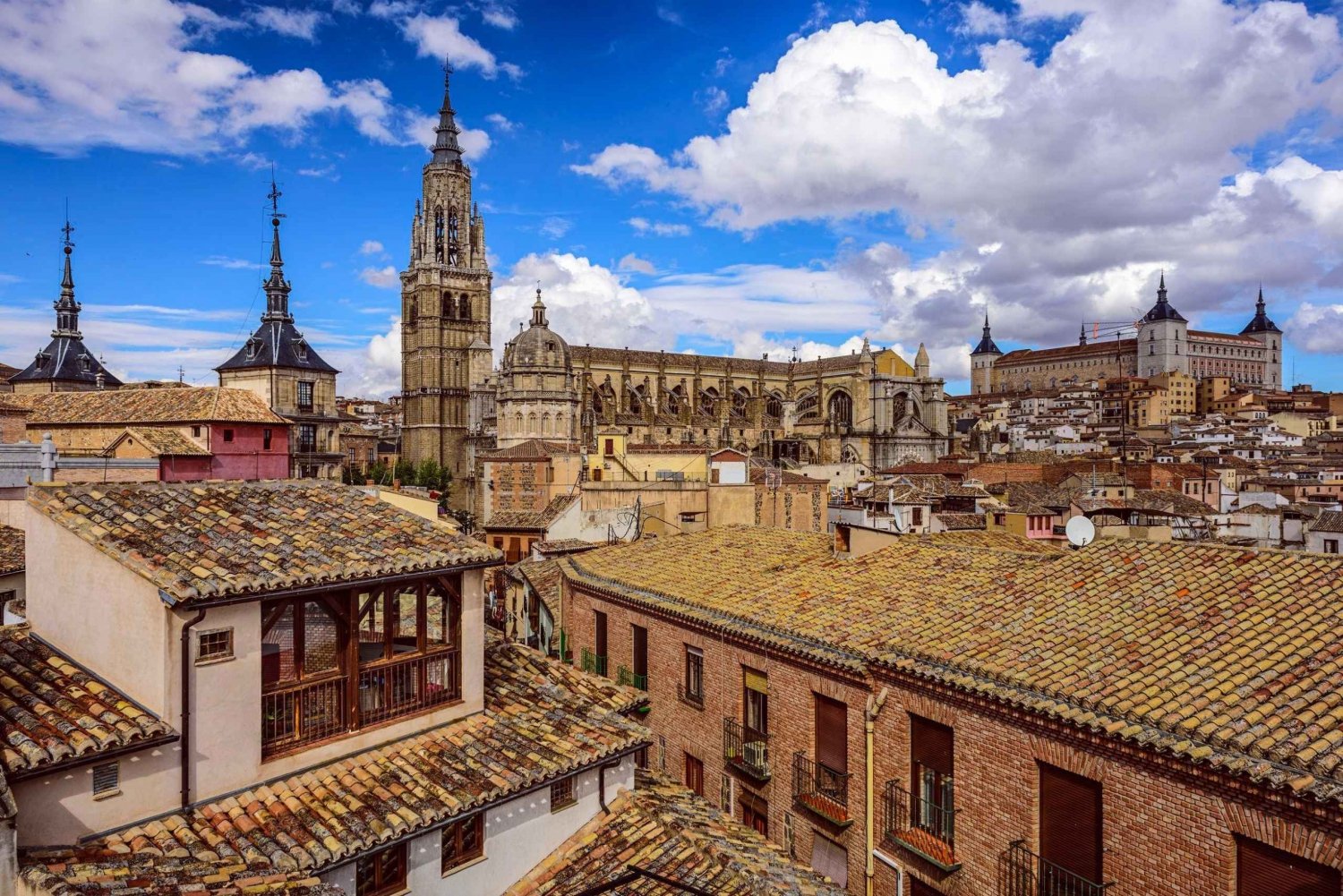 Depuis Madrid : Visite guidée à Tolède et au Puy du Fou Espagne