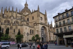 From Madrid: Half-Day or Full-Day Trip to Segovia