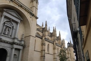 From Madrid: Half-Day or Full-Day Trip to Segovia