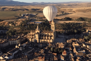 Vanuit Madrid: Luchtballon over Segovia met transfer