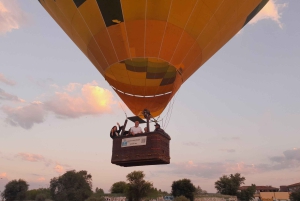 Vanuit Madrid: Luchtballon over Toledo